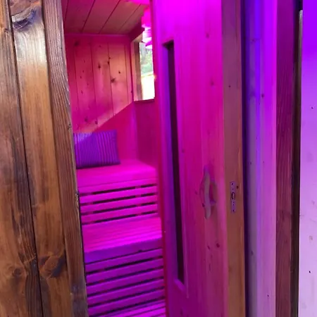 A Casa Di Ale Maggiore Private Outdoor Sauna אנג'רה